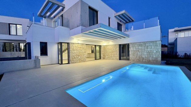 Nouvelle construction - Villa -
Finestrat