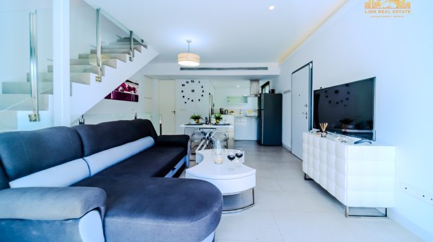 Reventa - Chalets -
Orihuela Costa - Villamartín