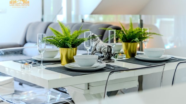 Reventa - Chalets -
Orihuela Costa - Villamartín