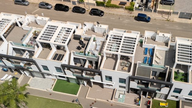 Reventa - Apartamentos -
Orihuela Costa - La Zenia