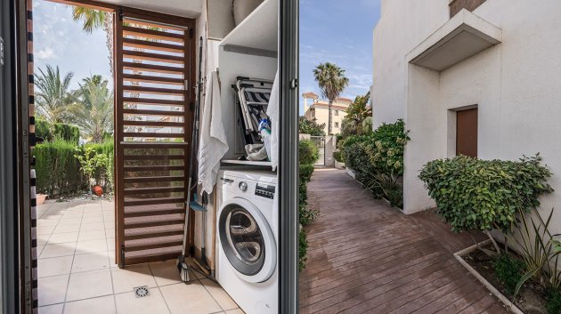 Reventa - Apartamentos -
Orihuela Costa - La Zenia