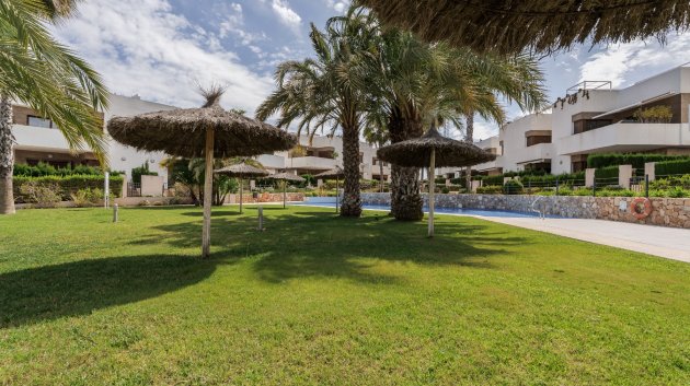 Reventa - Apartamentos -
Orihuela Costa - La Zenia