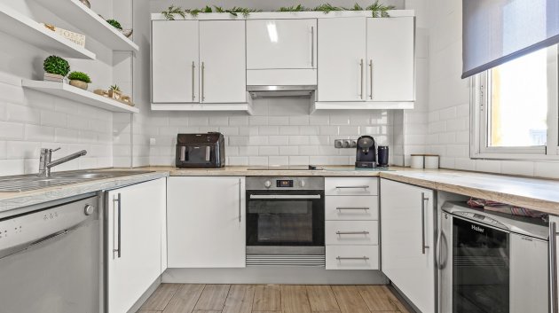 Reventa - Chalets -
Orihuela Costa - Playa Flamenca