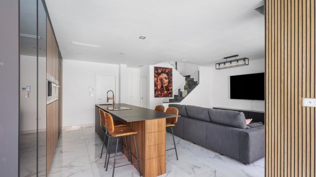 Reventa - Chalets -
Los Montesinos - La Herrada