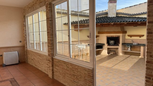 Resale - Townhouse -
Los Montesinos