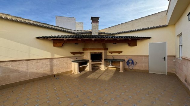 Resale - Townhouse -
Los Montesinos