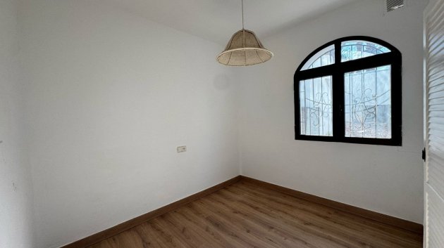 Reventa - Chalets -
Orihuela Costa - Los Dolses