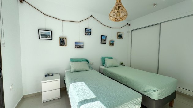 Resale - Townhouse -
Algorfa