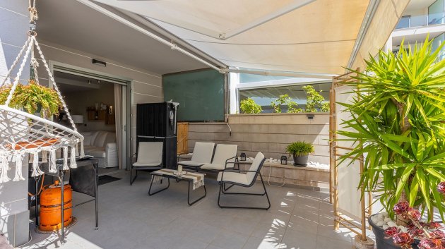 Reventa - Apartamentos -
La Mata - Playa