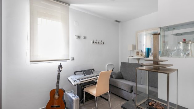 Reventa - Apartamentos -
La Mata - Playa