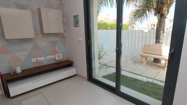 Reventa - Chalets -
Ciudad Quesada - Doña Pepa