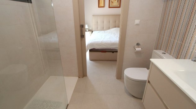 Reventa - Chalets -
Ciudad Quesada - Doña Pepa