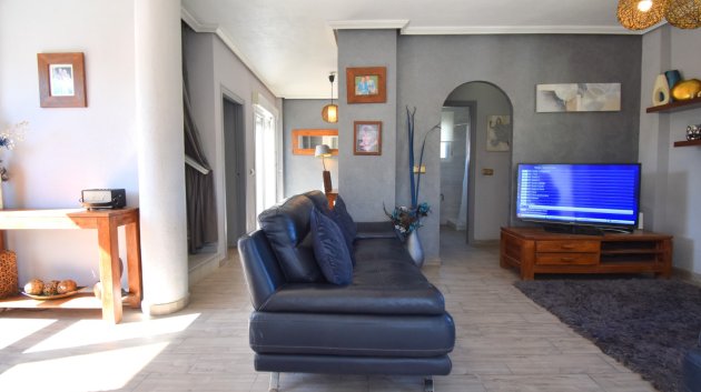 Resale - Villa -
Orihuela Costa - Playa Flamenca