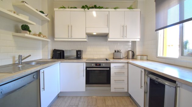 Resale - Villa -
Orihuela Costa - Playa Flamenca