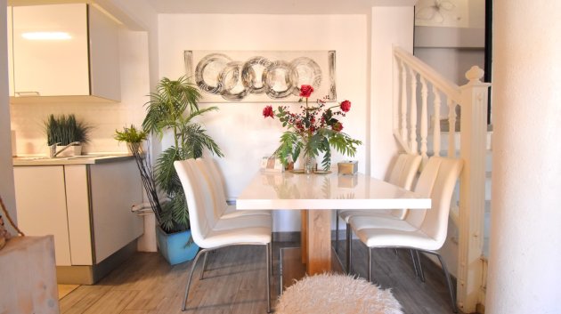 Resale - Villa -
Orihuela Costa - Playa Flamenca