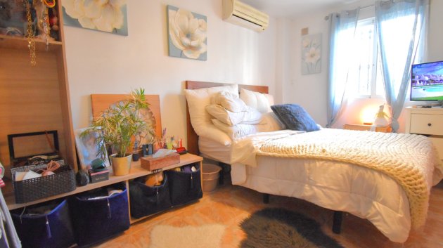 Resale - Villa -
Orihuela Costa - Playa Flamenca