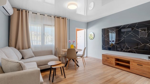 Resale - Apartments -
San Miguel de Salinas - Orihuela Costa