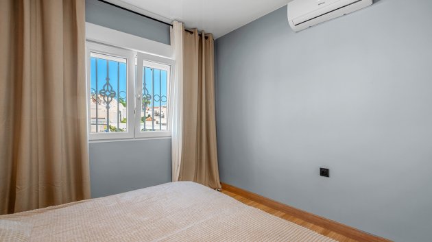 Resale - Apartments -
San Miguel de Salinas - Orihuela Costa