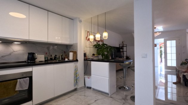 Reventa - Terraced house / Townhouse -
Torrevieja - El Acequión - Los Náufragos