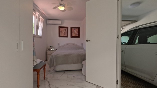 Reventa - Terraced house / Townhouse -
Torrevieja - El Acequión - Los Náufragos