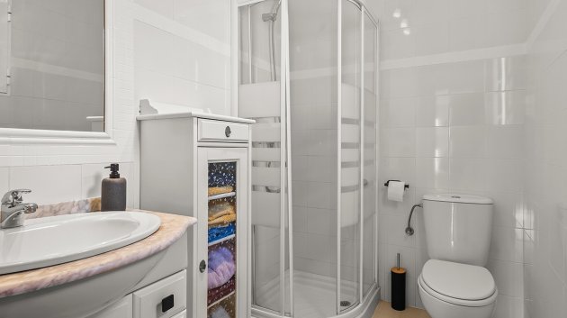 Reventa - Chalets -
Torre de la Horadada - Pueblo Latino