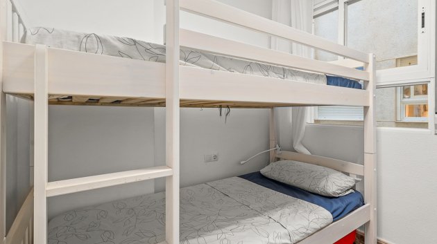 Reventa - Apartamentos -
Torrevieja - Playa del Cura