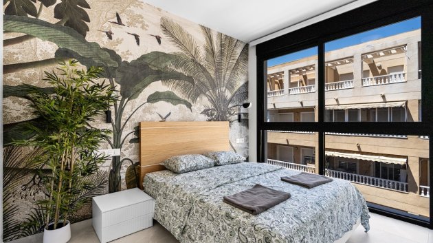 Reventa - Apartamentos -
Torrevieja - Playa del Cura