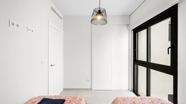 Reventa - Apartamentos -
Torrevieja - Playa del Cura