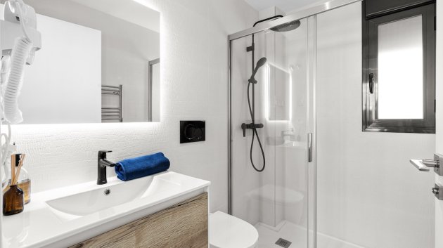 Reventa - Apartamentos -
Torrevieja - Playa del Cura