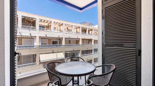 Reventa - Apartamentos -
Torrevieja - Playa del Cura