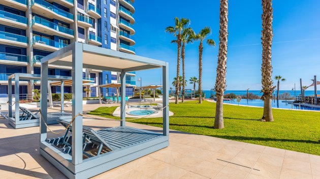 Reventa - Apartamentos -
Torrevieja - Punta Prima