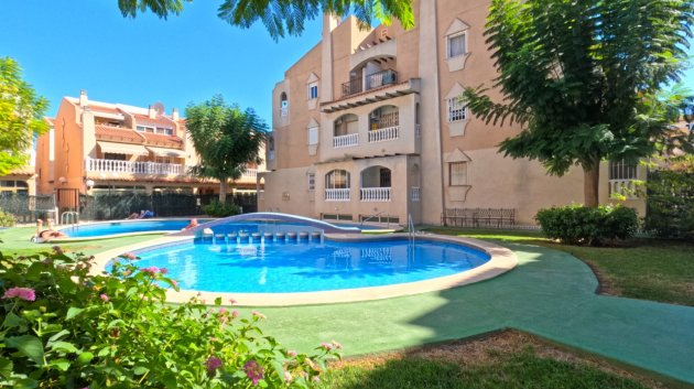 Resale - Apartments -
Torrevieja