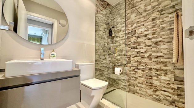 Resale - Apartments -
Orihuela Costa - Villamartín