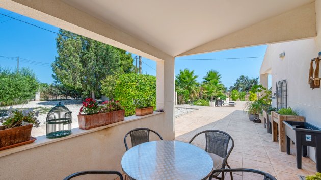 Revente - Villa -
Elche