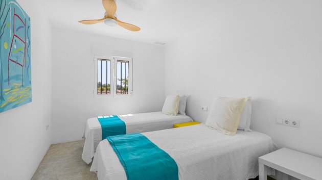 Revente - Villa -
Elche