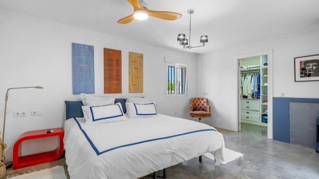 Revente - Villa -
Elche