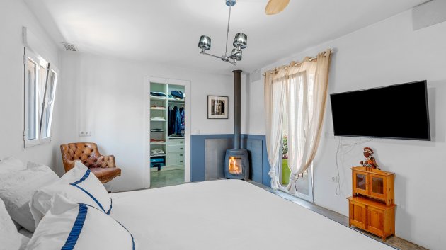 Revente - Villa -
Elche