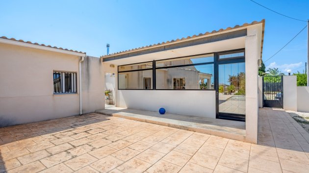 Revente - Villa -
Elche