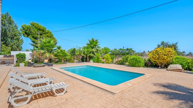 Revente - Villa -
Elche