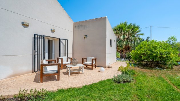 Revente - Villa -
Elche