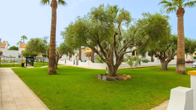 Reventa - Adosado -
Villamartín