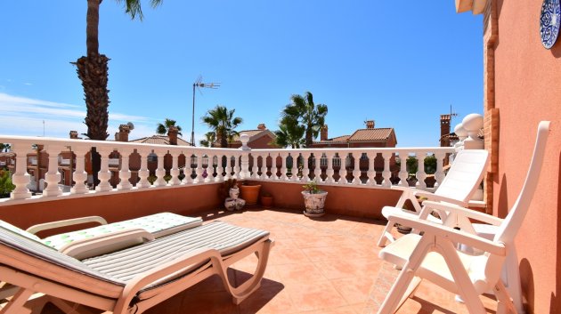 Reventa - Chalets -
Orihuela Costa - Playa Flamenca