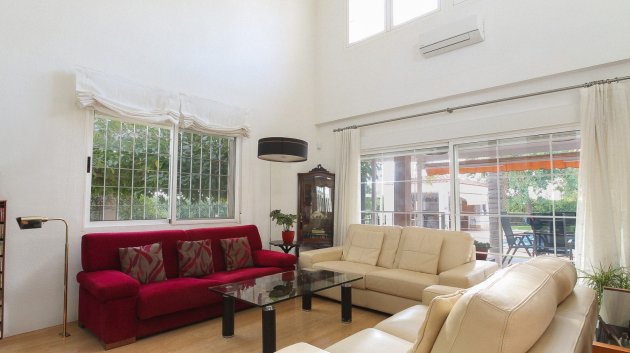 Resale - Villa -
San Vicente del Raspeig