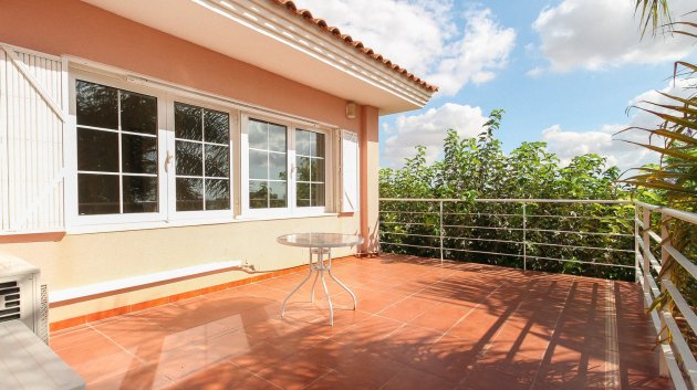 Resale - Villa -
San Vicente del Raspeig