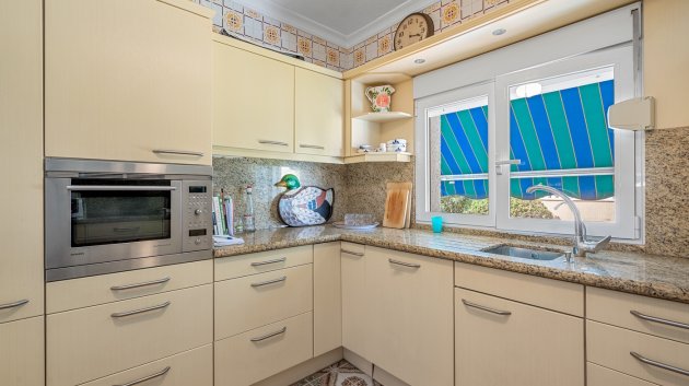 Reventa - Chalets -
Orihuela Costa - Punta Prima