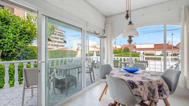 Reventa - Chalets -
Orihuela Costa - Punta Prima