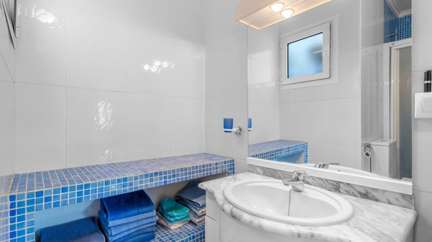 Reventa - Chalets -
Orihuela Costa - Punta Prima