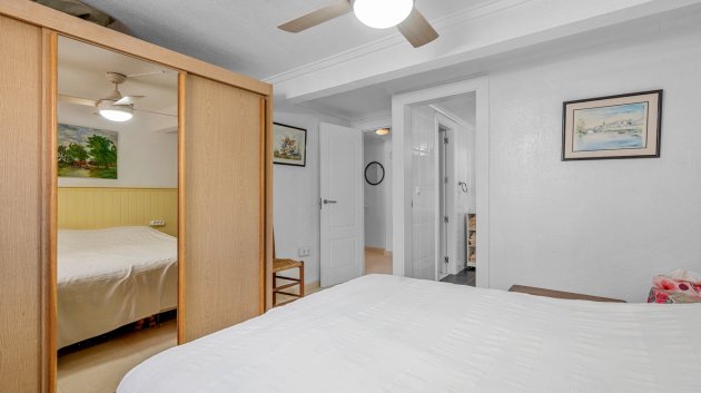 Reventa - Chalets -
Orihuela Costa - Punta Prima