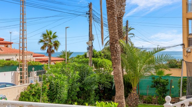 Reventa - Chalets -
Orihuela Costa - Punta Prima