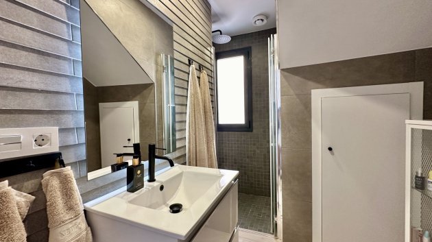 Resale - Villa -
Orihuela Costa - Lomas De Cabo Roig